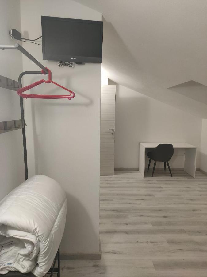 Casa Viola Lazise Lago E Relax! Экстерьер фото